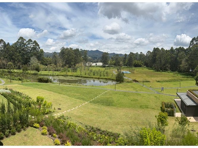 Apartamento de 3 alcobas en venta en Santa Lucia, Medellín, 166 m² · foto 4 de 20