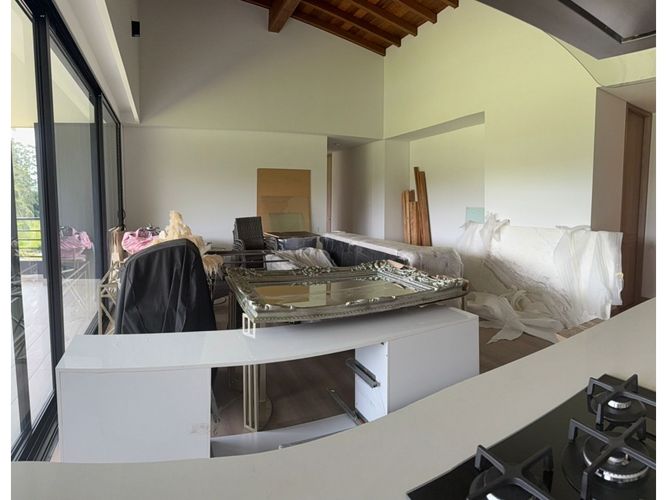 Apartamento de 3 alcobas en venta en Santa Lucia, Medellín, 166 m² · foto 8 de 20