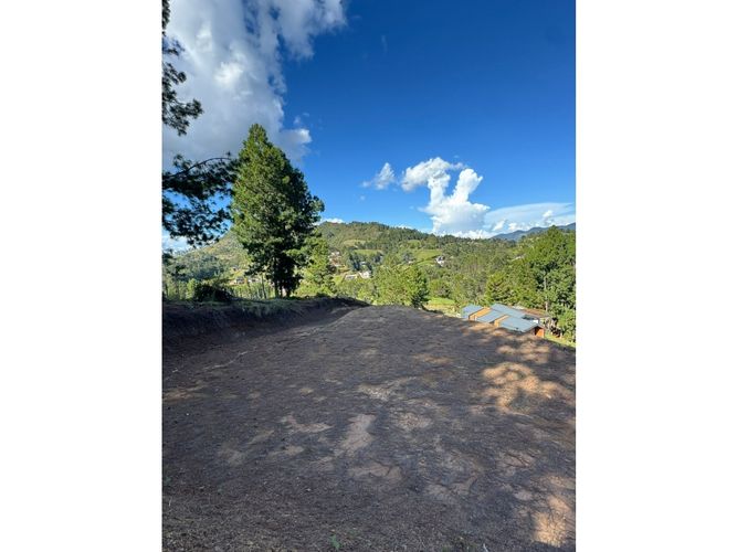Lote en venta en Don Diego, El Retiro, 2530 m² · foto 4 de 8