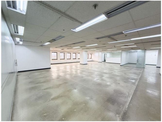 Oficina en venta en La Candelaria, Medellín, 376 m² · foto 11 de 24