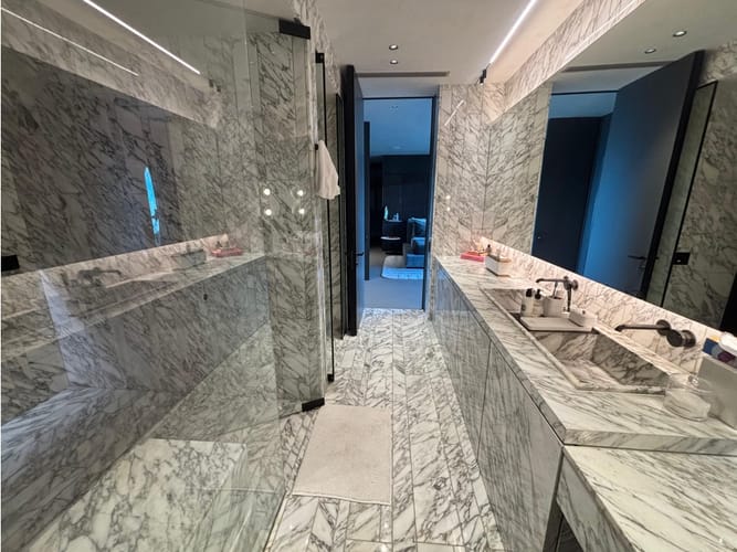 Apartamento de 3 alcobas en venta en Medellín, 283 m² · foto 13 de 22