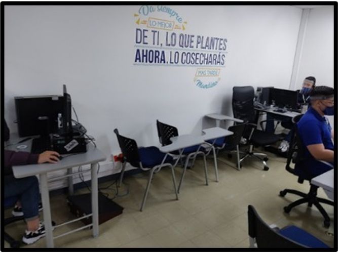 Oficina en venta en La Candelaria, Medellín, 376 m² · foto 21 de 24