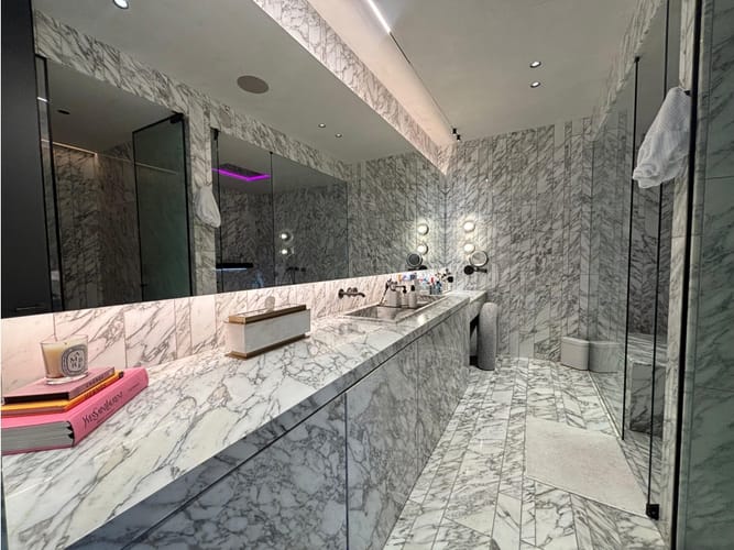 Apartamento de 3 alcobas en venta en Medellín, 283 m² · foto 19 de 22