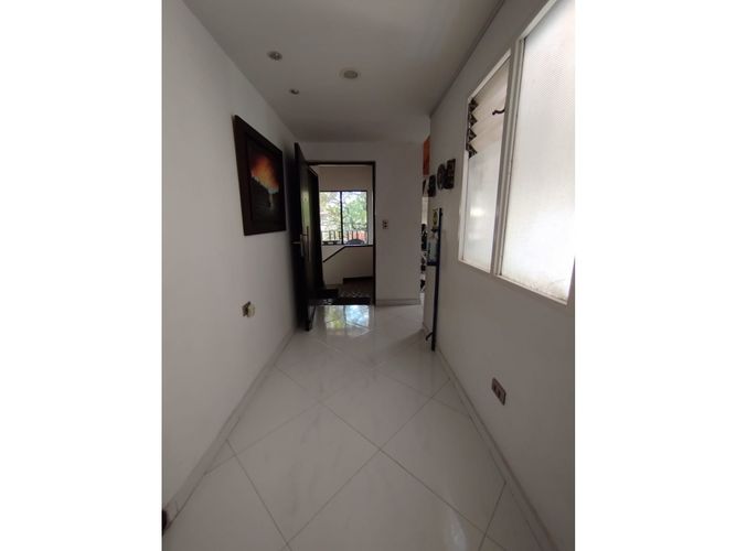 Apartamento de 3 alcobas en venta en Lorena, Medellín, 120 m² · foto 6 de 24