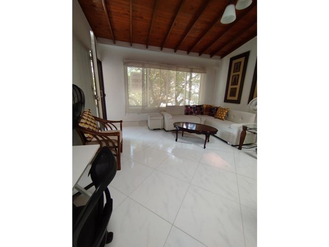 Apartamento de 3 alcobas en venta en Lorena, Medellín, 120 m² · foto 8 de 24