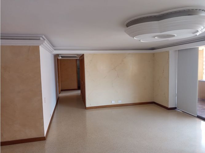 Apartamento en venta en Laureles, Medellín · foto 10 de 24