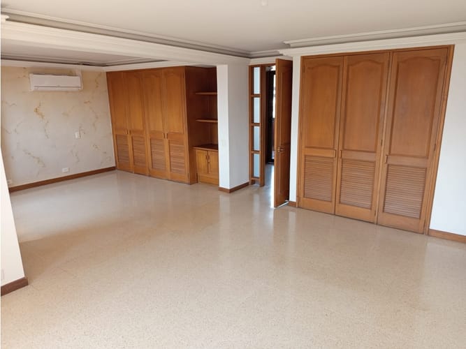 Apartamento en venta en Laureles, Medellín · foto 12 de 24