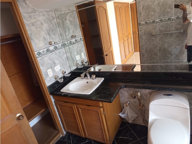 Apartamento en venta en Laureles, Medellín · foto 20 de 24