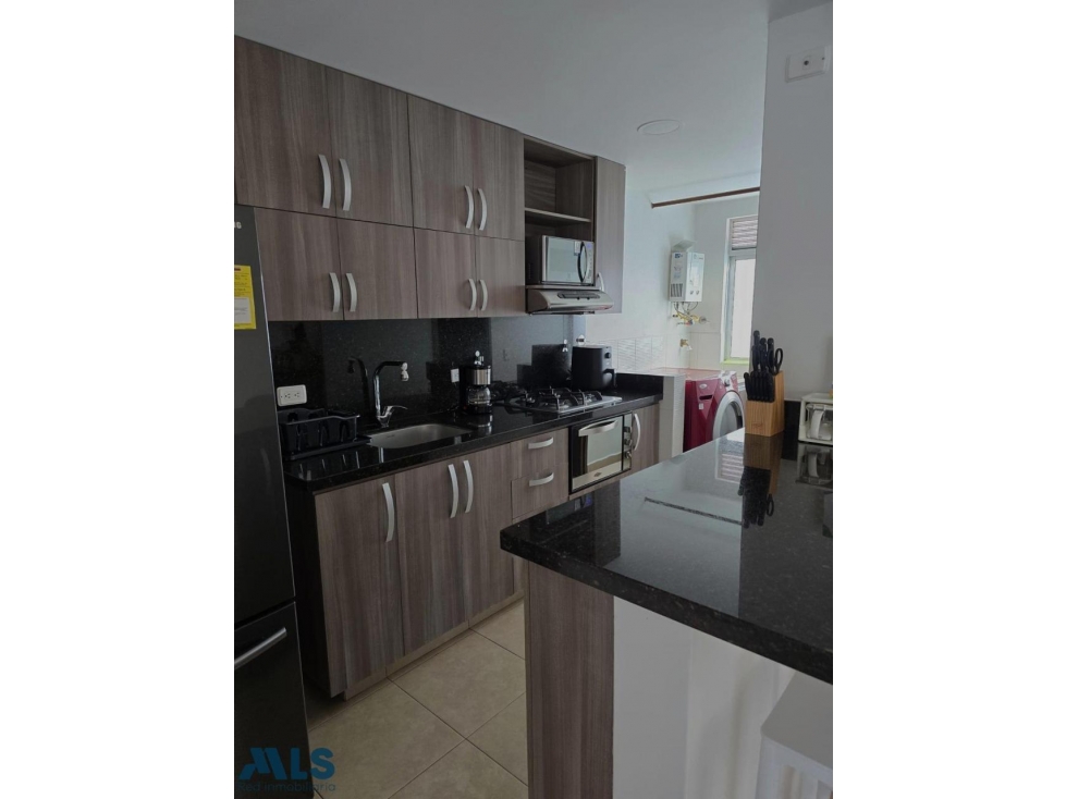 Apartamento en venta en Zuñiga, Medellín · foto 3 de 11