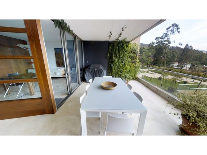 Apartamento de 3 alcobas en venta en Las Palmas, Medellín, 310 m² · foto 6 de 24