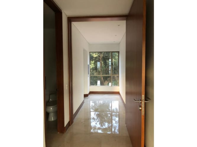 Apartamento de 3 alcobas en venta en Las Palmas, Medellín, 310 m² · foto 8 de 24
