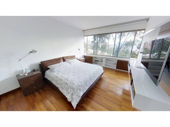 Apartamento de 3 alcobas en venta en Las Palmas, Medellín, 310 m² · foto 13 de 24