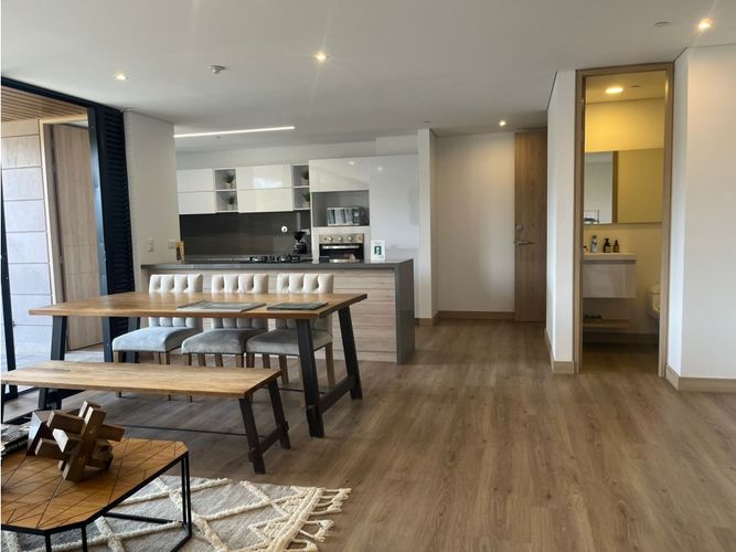Apartamento de 3 alcobas en venta en Cabeceras De Llanogrande, Rionegro, 139 m² · foto 6 de 11