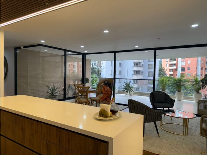 Apartamento de 3 alcobas en venta en Santa Maria De Los Angeles, Medellín, 195 m² · foto 6 de 16
