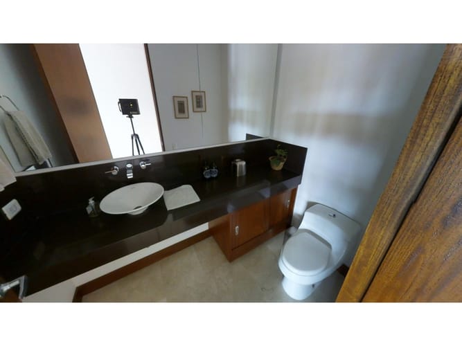 Apartamento de 3 alcobas en venta en Las Palmas, Medellín, 310 m² · foto 14 de 24