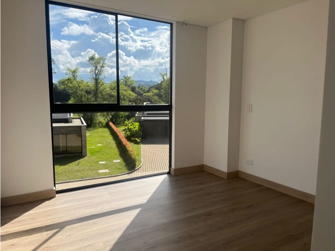 Apartamento de 3 alcobas en venta en Cabeceras De Llanogrande, Rionegro, 139 m² · foto 7 de 11