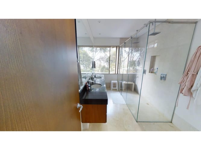 Apartamento de 3 alcobas en venta en Las Palmas, Medellín, 310 m² · foto 21 de 24