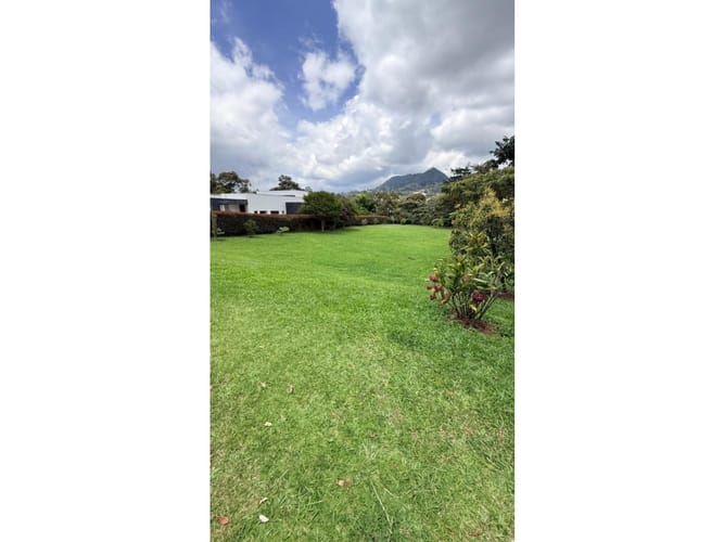Lote en venta en So�Adora, El Carmen de Viboral, 2347 m² · foto 6 de 6
