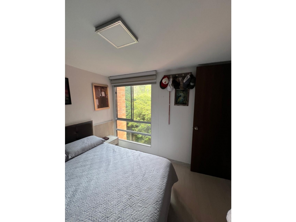 Apartamento de 3 alcobas en venta en La Cuenca, Medellín, 70 m² · foto 10 de 13