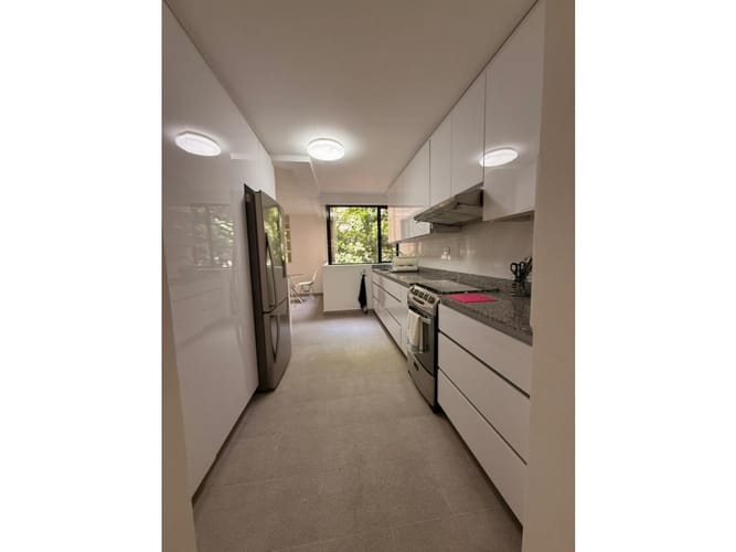 Apartamento en venta en Provenza, Medellín · foto 7 de 24