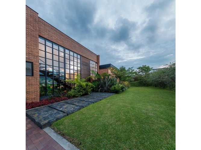 Casa de 3 alcobas en venta en Guamito, La Ceja, 386 m² · foto 7 de 21