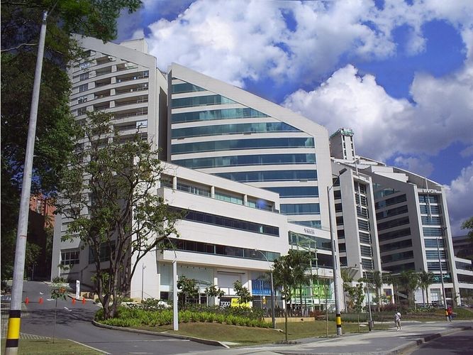 Local en venta en El Poblado, Medellín, 170 m² · foto 5 de 16