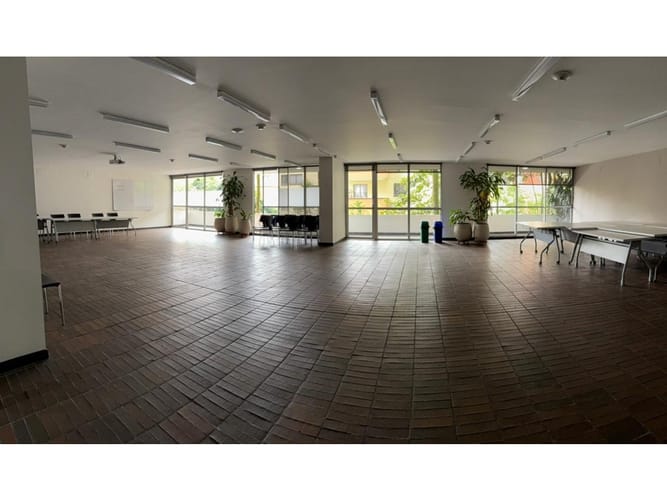 Oficina en venta en Las Palmas, Medellín, 112 m² · foto 8 de 24