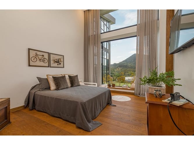 Casa de 3 alcobas en venta en Guamito, La Ceja, 386 m² · foto 13 de 21