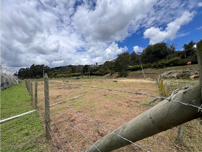 Lote en venta en El Tablazo, Rionegro, 4732 m² · foto 4 de 10