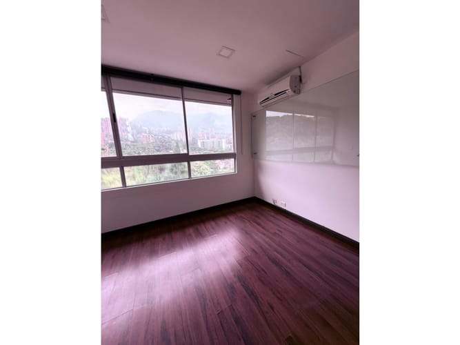 Oficina en venta en Las Palmas, Medellín, 112 m² · foto 18 de 24
