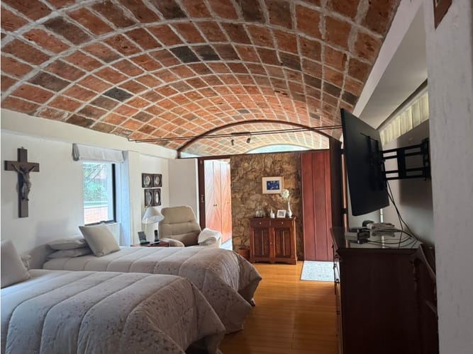 Apartamento de 3 alcobas en venta en Los Balsos, Medellín, 236 m² · foto 7 de 19