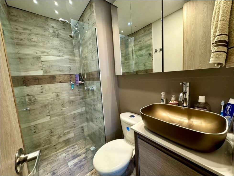 Apartamento en venta en Suramérica, Itagüí · foto 15 de 24