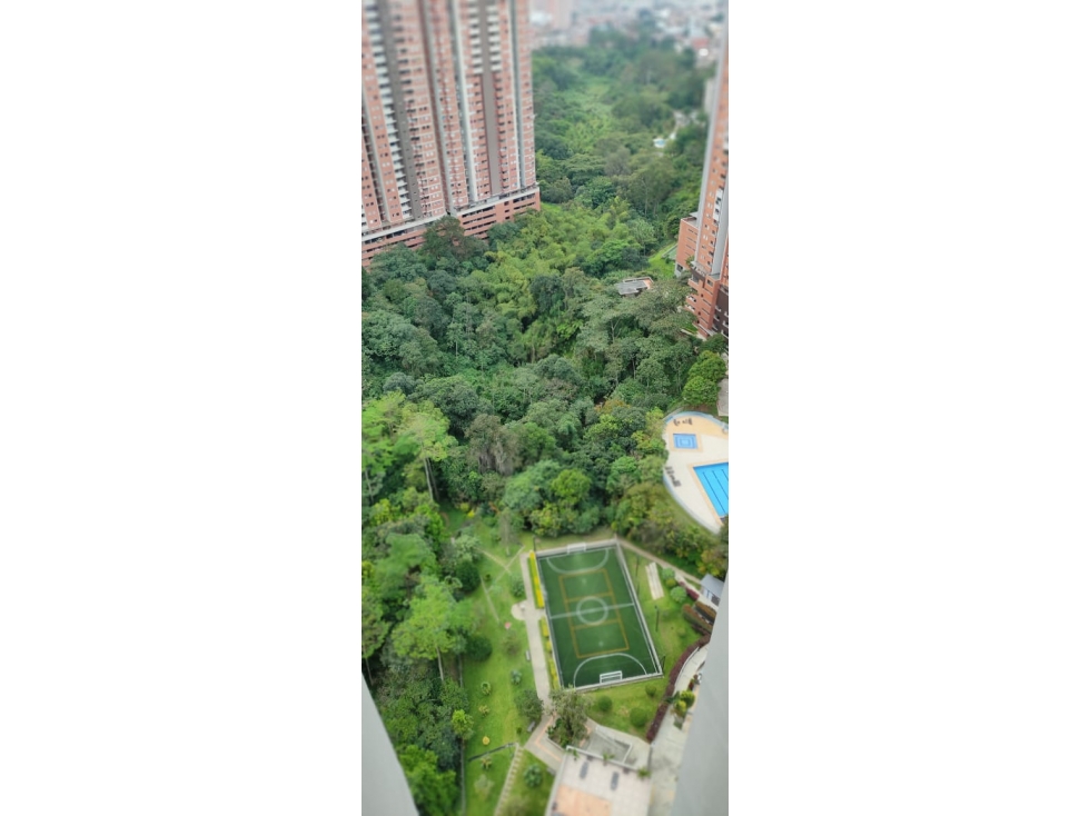 Apartamento en venta en Suramérica, Itagüí · foto 18 de 24
