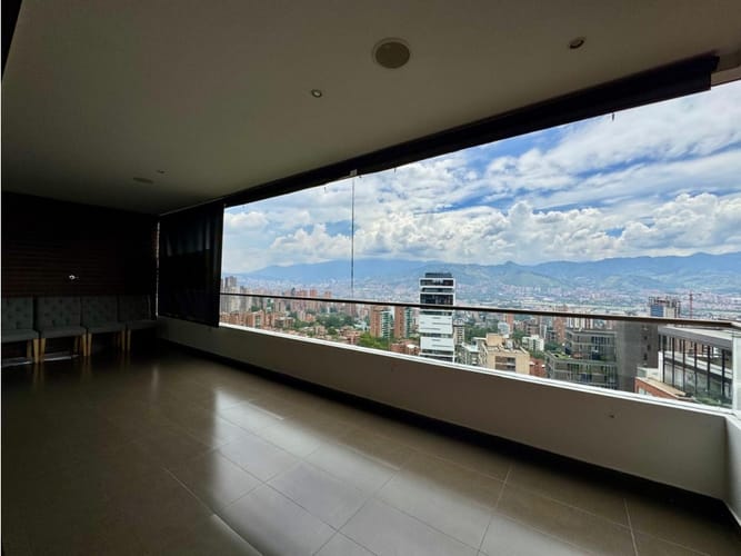 Apartamento en venta en Las Lomas No.1, Medellín · foto 3 de 22