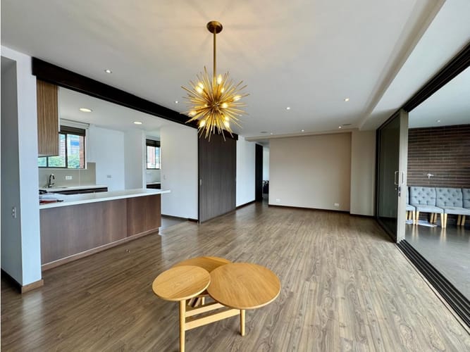 Apartamento en venta en Las Lomas No.1, Medellín · foto 6 de 22