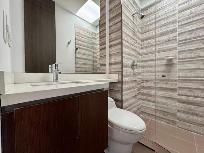 Apartamento en venta en Las Lomas No.1, Medellín · foto 11 de 22