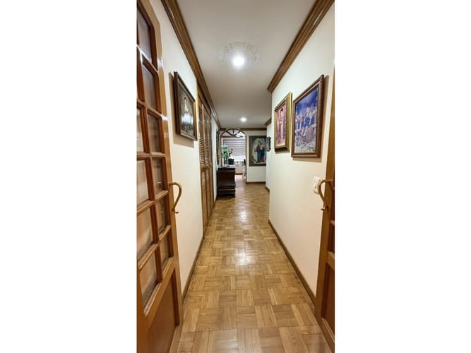 Apartamento de 3 alcobas en venta en Patio Bonito, Medellín, 143 m² · foto 9 de 23