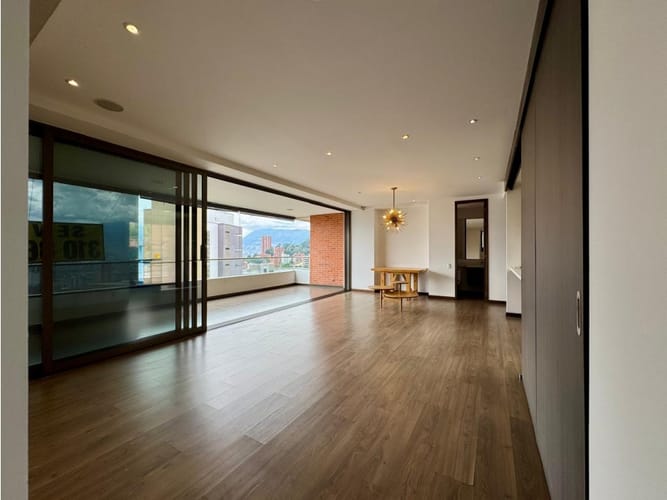 Apartamento en venta en Las Lomas No.1, Medellín · foto 17 de 22