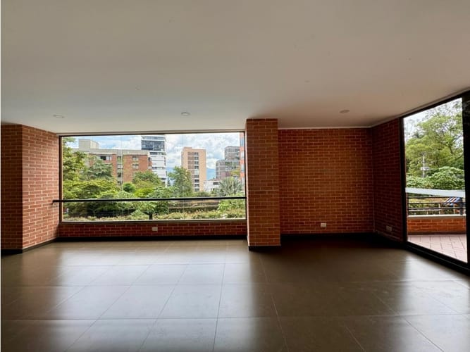 Apartamento en venta en Las Lomas No.1, Medellín · foto 19 de 22