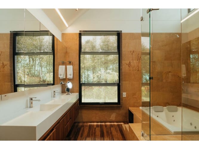Casa de 4 alcobas en venta en El Tablazo, Medellín, 500 m² · foto 13 de 23