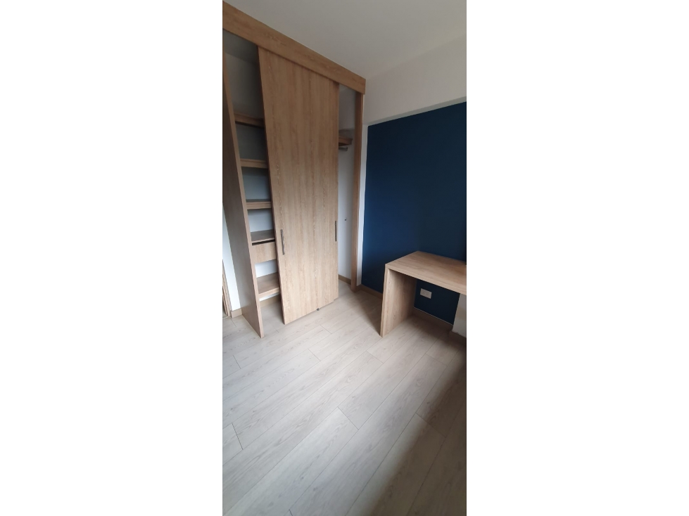 Apartamento en venta en Toledo, La Estrella · foto 21 de 24