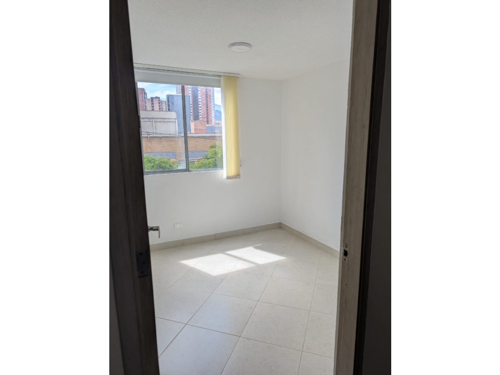 Apartamento en venta en Mayorca, Medellín · foto 4 de 8