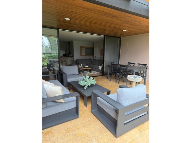 Apartamento de 3 alcobas en venta en Llano Grande, Rionegro, 170 m² · foto 4 de 24