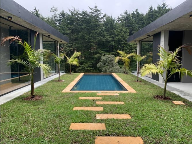 Casa de 4 alcobas en venta en Vía Las Palmas, Medellín, 336 m² · foto 5 de 18