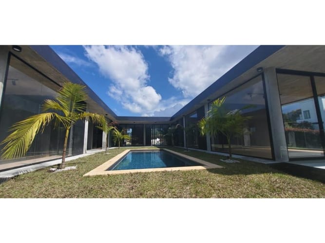 Casa de 4 alcobas en venta en Vía Las Palmas, Medellín, 336 m² · foto 14 de 18