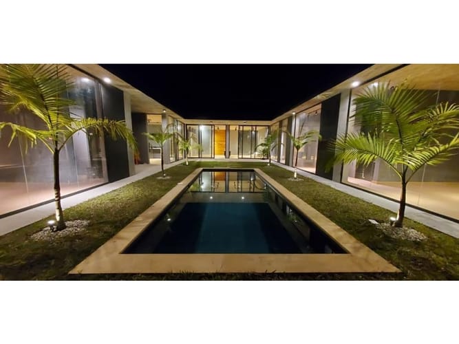 Casa de 4 alcobas en venta en Vía Las Palmas, Medellín, 336 m² · foto 18 de 18