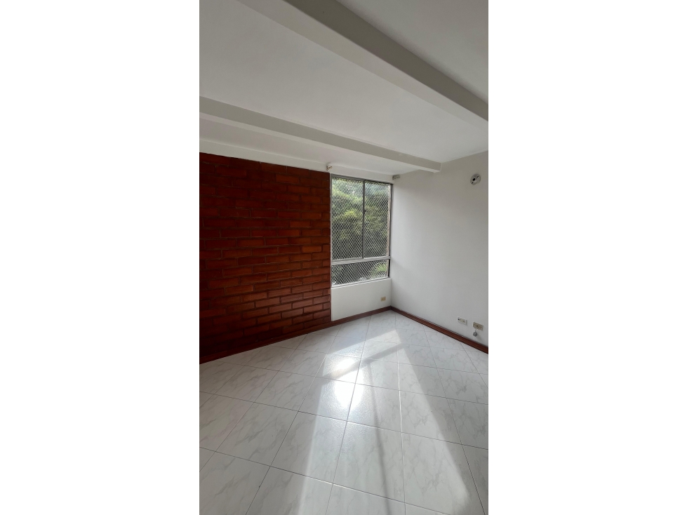 Apartamento en venta en Loma Del Indio, Medellín · foto 5 de 10
