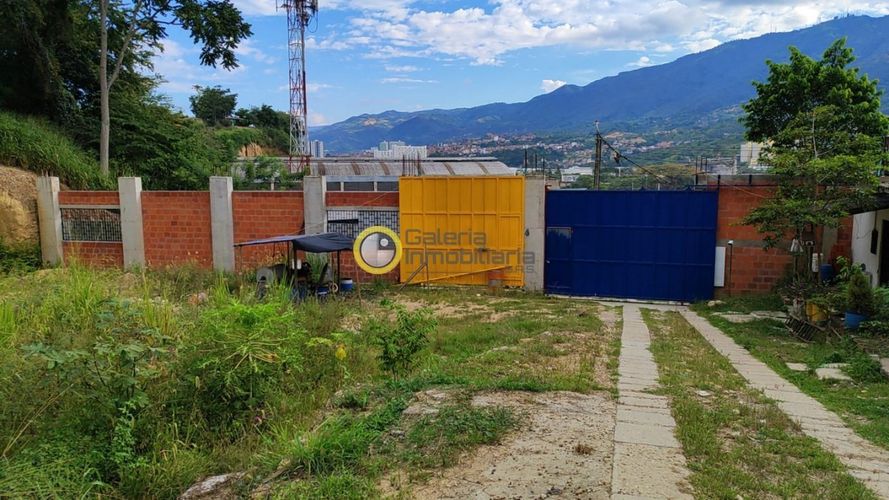 Bodega en arriendo en La Esmeralda, Bucaramanga, 2000 m² · foto 8 de 14
