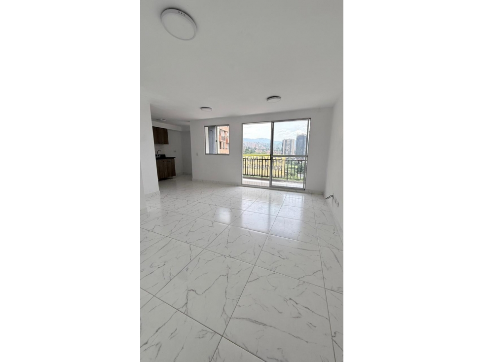 Apartamento en venta en Suramérica, Itagüí · foto 4 de 19