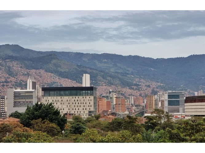 Oficina en venta en Laureles, Medellín, 75 m² · foto 8 de 24